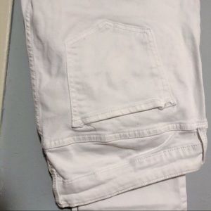 Old Navy Jeans - Old Navy White Rockstar Skinny Jeans Old Navy Jeans - Old Navy White Rockstar Skinny Jeans
